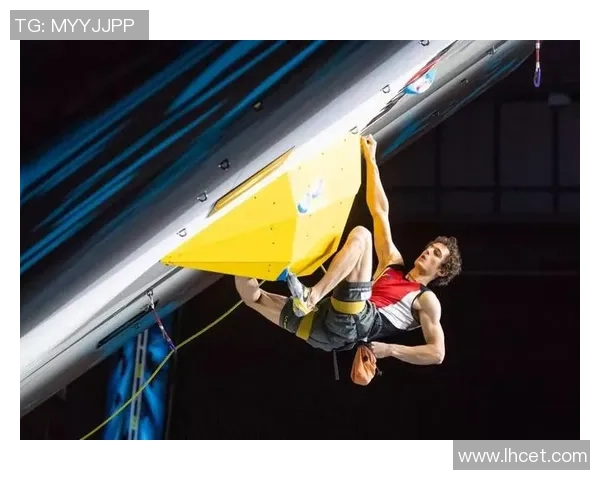 上海飞盘队在世界攀岩锦标赛中以59分稳居积分榜首位